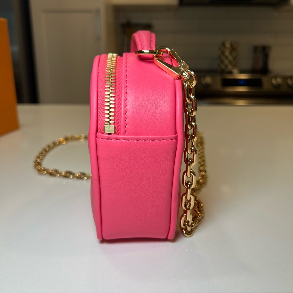 Louis Vuitton Pop My Heart Pouch In Bubblegum Pink - Picture 4 of 14